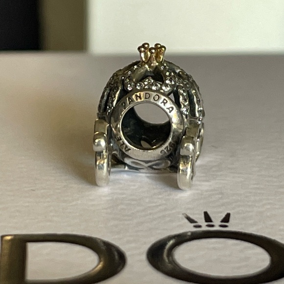 Authentic Disney x Pandora Cinderella’s Pumpkin Carriage charm two toned gold - Picture 7 of 10